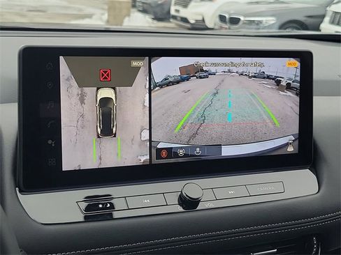 Used 2025 Nissan Rogue SL image 28