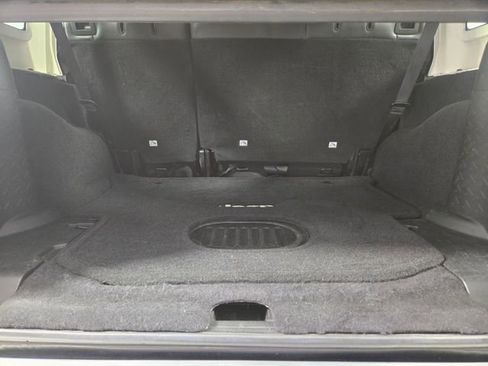 Used 2015 Jeep Wrangler Unlimited Sahara w/ Max Tow Package image 26