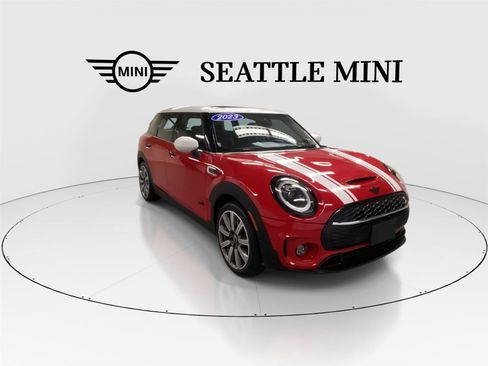 Certified 2023 MINI Cooper Clubman S AWD/4WD image 2