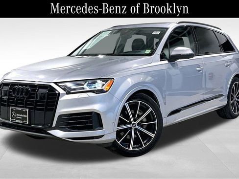 Used 2022 Audi Q7 3.0T Prestige AWD/4WD image 2
