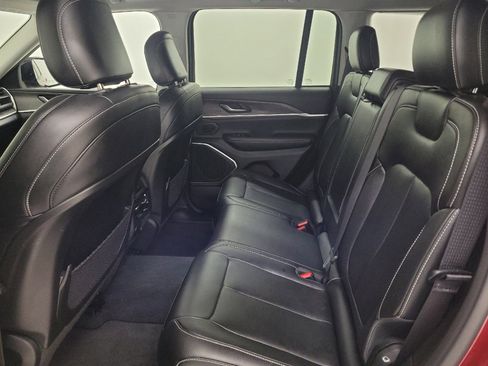 Used 2023 Jeep Grand Cherokee 4WD 4xe image 18