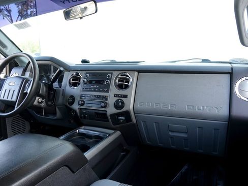 Used 2012 Ford F250 XLT w/ XLT Value Pkg image 32