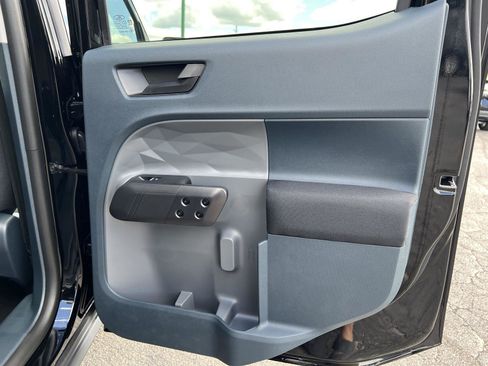 New 2025 Ford Maverick XL w/ Equipment Group 102A image 17