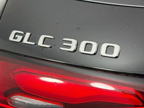 Used 2026 Mercedes-Benz GLC 300 4MATIC image 14