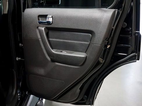 Used 2009 HUMMER H3 Alpha image 58