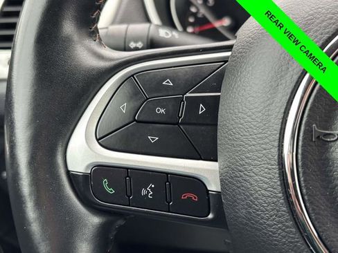 Used 2018 Jeep Compass Latitude w/ Cold Weather Group image 12