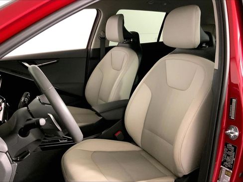 Certified 2024 Kia Niro EX FWD image 22