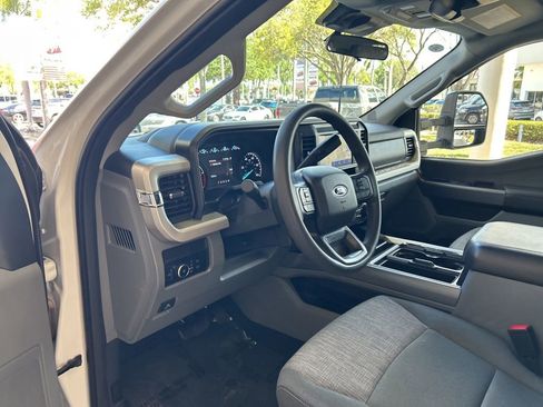 Used 2025 Ford F350 XLT w/ FX4 Off-Road Package AWD/4WD image 7