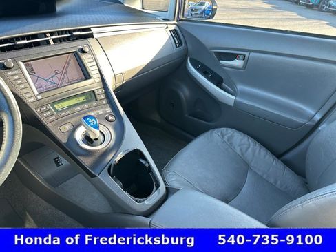 Used 2010 Toyota Prius Five image 21