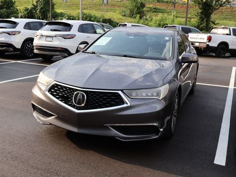 Used 2019 Acura TLX FWD image 3