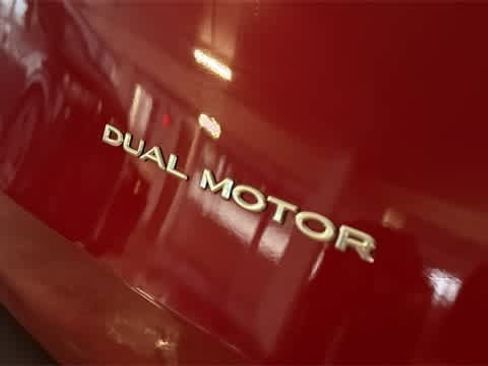 Used 2026 Tesla Model Y AWD image 9