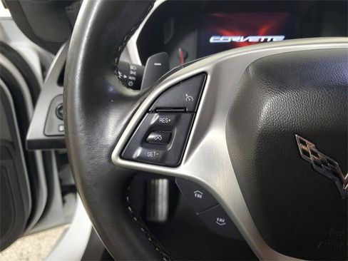 Used 2015 Chevrolet Corvette Stingray Coupe w/ Carbon Flash Badge Package image 19