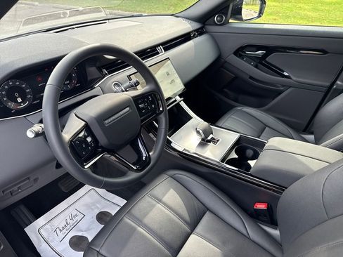 Used 2026 Land Rover Range Rover Evoque S AWD/4WD image 14