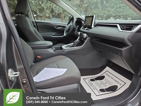 Used 2023 Toyota RAV4 XLE image 34