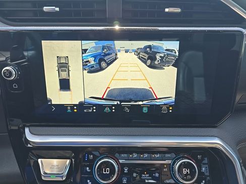 Used 2022 GMC Sierra 1500 Denali w/ Denali Carbonpro Edition AWD/4WD image 26