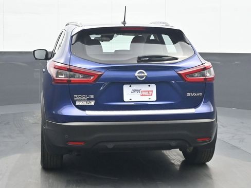 Used 2022 Nissan Rogue Sport SV w/ Technology Package AWD/4WD image 5