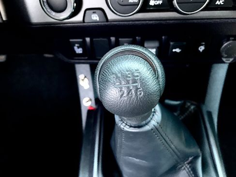 Used 2023 Toyota Tacoma TRD Sport w/ Technology Package AWD/4WD image 13