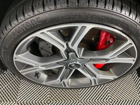 Used 2020 Kia Stinger GT image 9