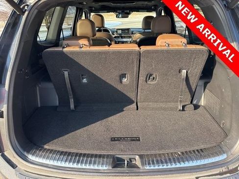 Used 2021 Kia Telluride SX w/ SX Prestige Package image 6