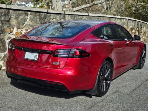 Used 2023 Tesla Model S Plaid image 11
