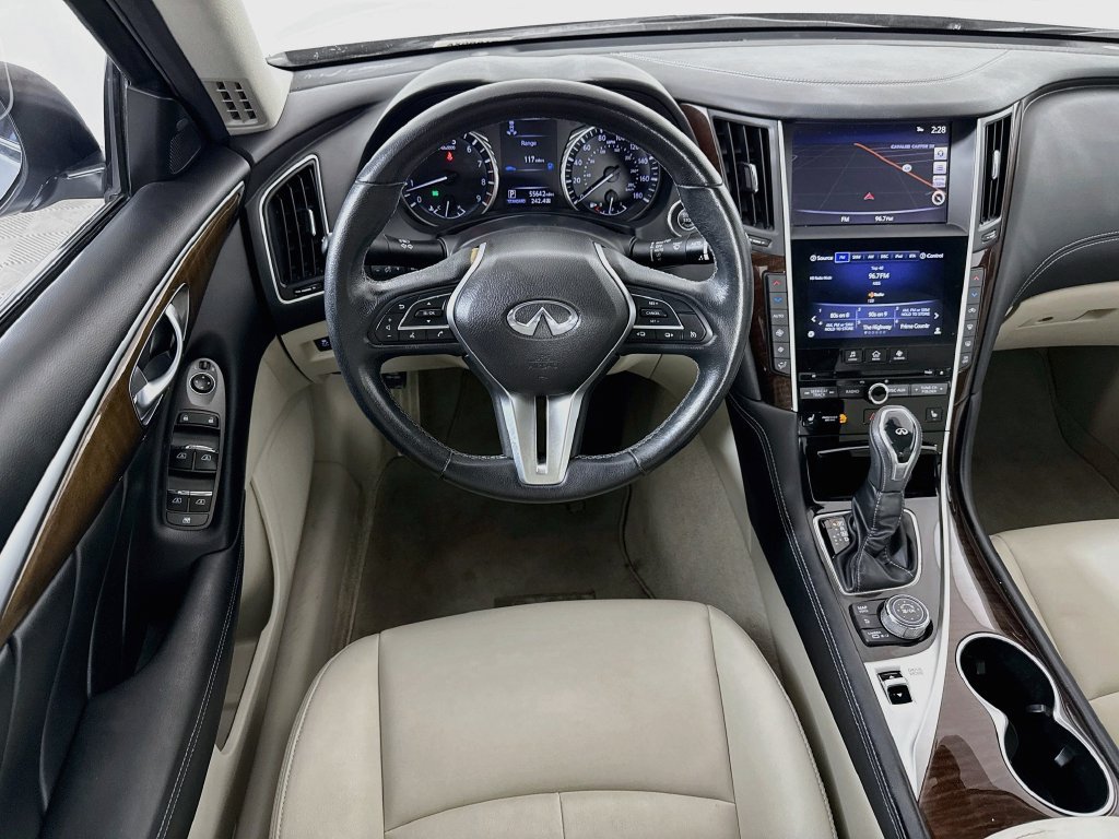 Used 2019 INFINITI Q50 Luxe w/ Essential Package (3.0T Luxe) AWD/4WD image 23