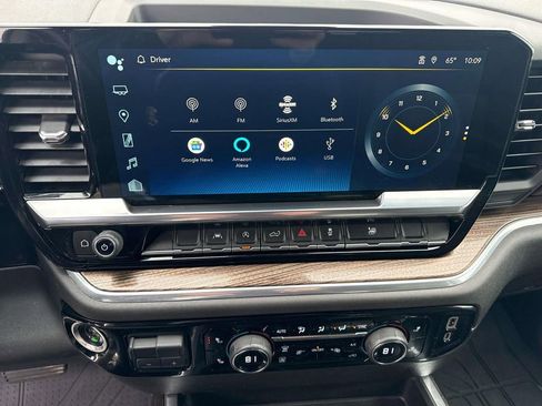 Used 2023 Chevrolet Silverado 1500 RST w/ Rally Edition image 16