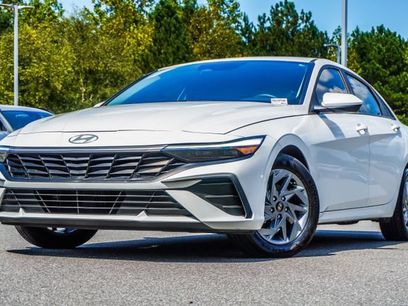 Used 2024 Hyundai Elantra Blue