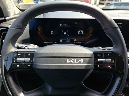 Certified 2026 Kia Sorento EX AWD/4WD image 19