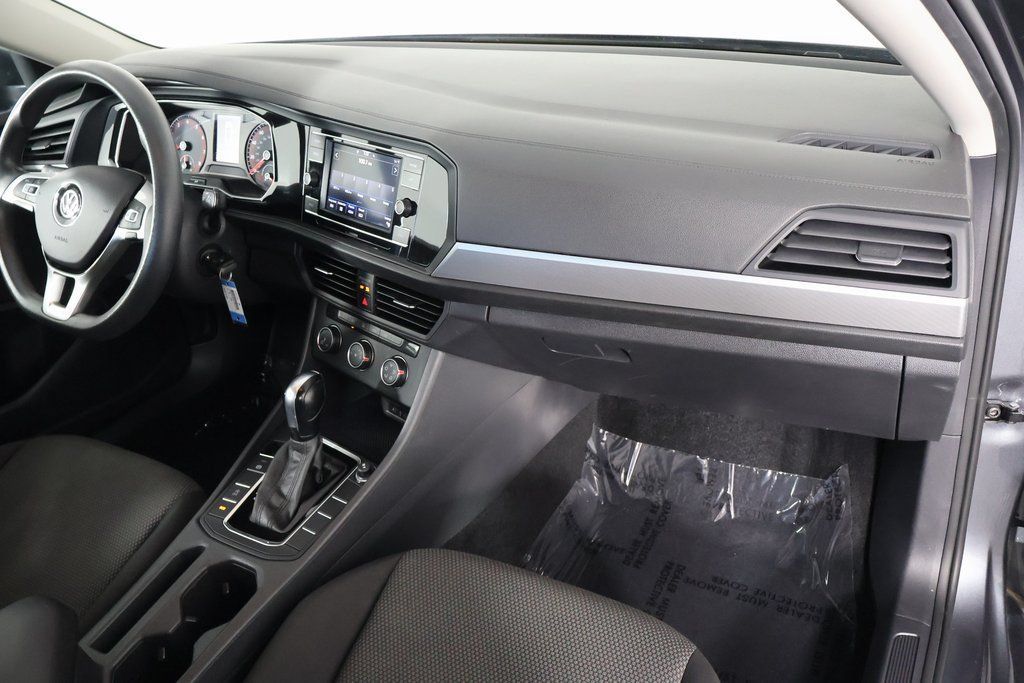Used 2020 Volkswagen Jetta S FWD image 9