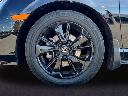 Used 2023 Honda Odyssey Sport image 9