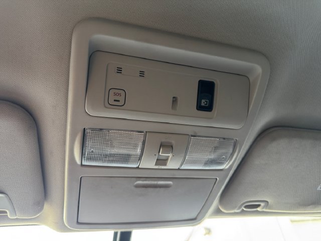 Used 2018 Nissan Titan PRO-4X w/ Pro-4x Convenience Package AWD/4WD image 26