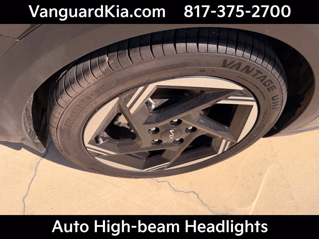 Used 2025 Kia K4 EX FWD image 10