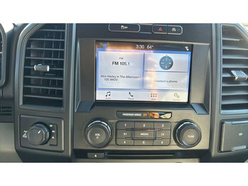 Used 2018 Ford F150 XL w/ Equipment Group 101A Mid AWD/4WD image 16