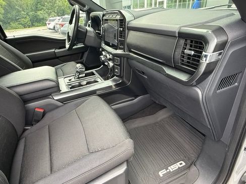 Used 2022 Ford F150 XLT w/ Equipment Group 302A High AWD/4WD image 16