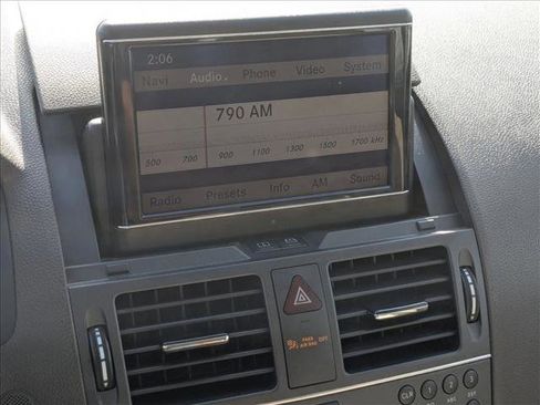 Used 2011 Mercedes-Benz C 300 Sport image 13