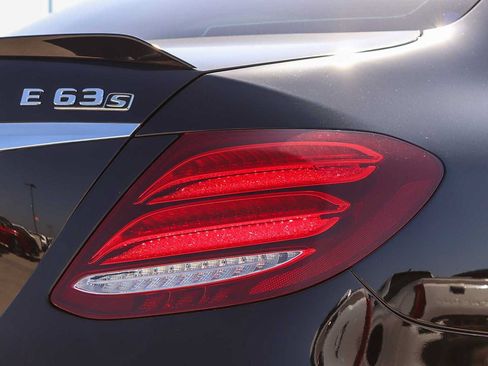 Used 2019 Mercedes-Benz E 63 AMG S image 10