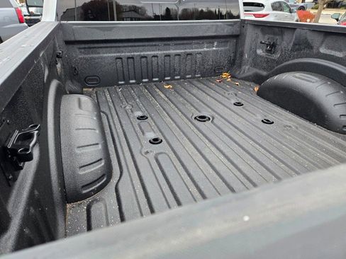 Used 2019 Ford F250 Lariat image 12