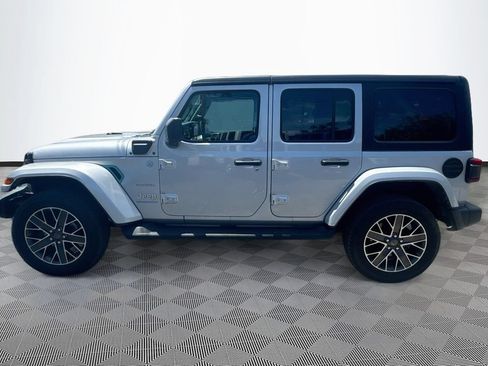 Certified 2023 Jeep Wrangler Unlimited Sahara w/ Cold Weather Group AWD/4WD image 9