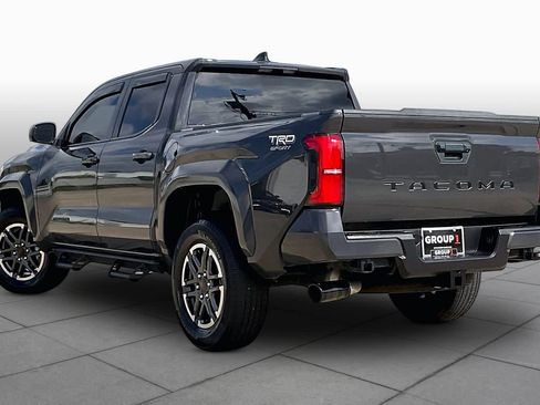 Used 2025 Toyota Tacoma TRD Sport RWD image 11