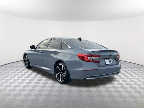 Used 2022 Honda Accord Sport image 9