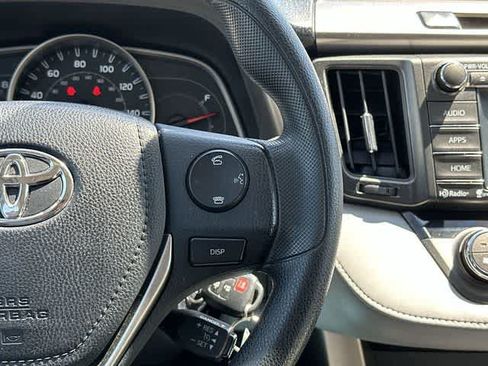 Used 2015 Toyota RAV4 XLE AWD/4WD image 10