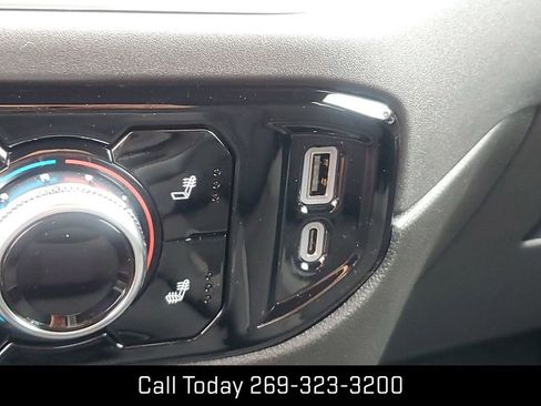 New 2026 GMC Sierra 1500 Elevation image 34