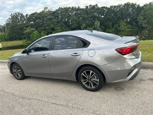 Used 2024 Kia Forte LXS FWD image 4