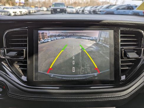 Used 2022 Dodge Durango GT image 24