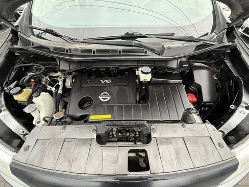 Used 2016 Nissan Quest S image 10