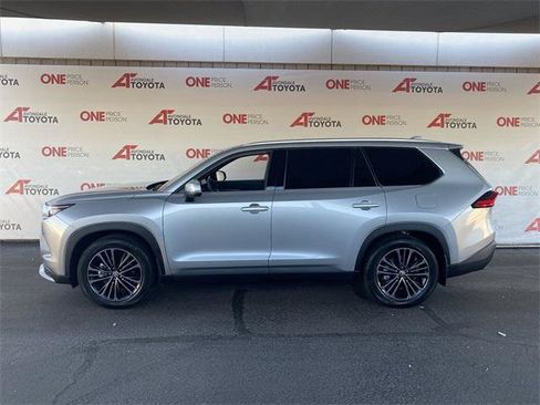 Certified 2024 Toyota Grand Highlander AWD Hybrid image 6