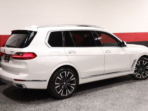 Used 2019 BMW X7 xDrive40i w/ Premium Package AWD/4WD image 8