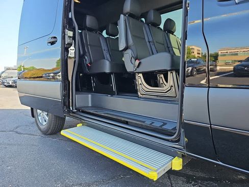 New 2025 Mercedes-Benz Sprinter 2500 image 10