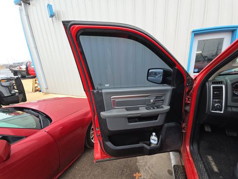 Used 2015 RAM 1500 Big Horn image 9