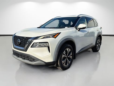Used 2021 Nissan Rogue SV w/ Premium Package FWD image 7